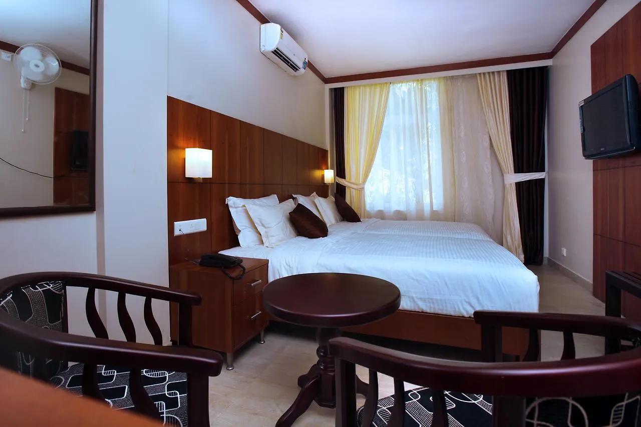 Das Residency Hotel Pappinisseri